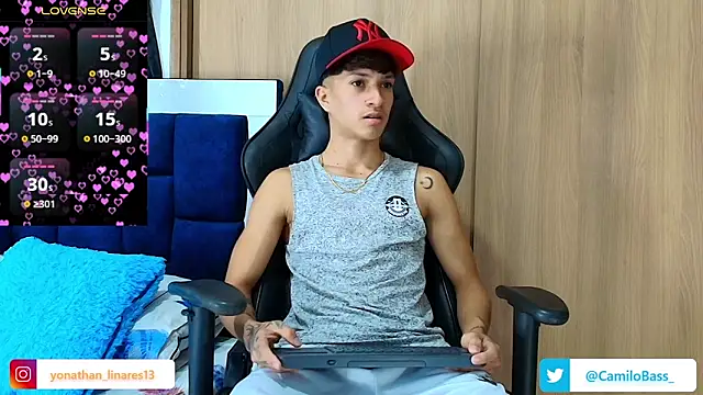  CamiloBass online show from February 14, 2026, 10:54 pm