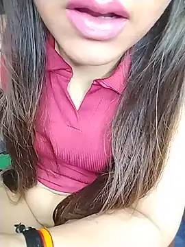 sexylaya2 online show from June 24, 2026, 2:32 am