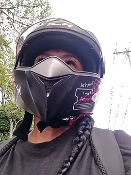 OliviaBurning online show from February 20, 2026, 7:38 pm