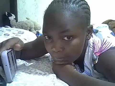 pretty vivy online show from February 12, 2025, 4:33 am