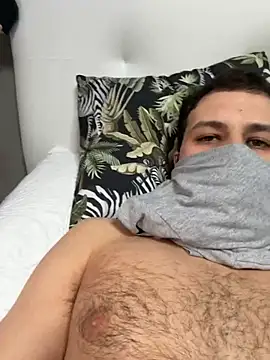 yayaya55598 online show from February 9, 2025, 3:01 pm