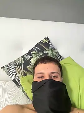 yayaya55598 online show from December 28, 2024, 1:38 pm