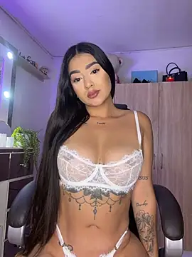 amelie jhons online show from August 8, 2026, 7:26 am