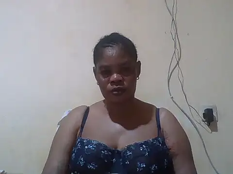 Snapshot of ANALQUEEN4 chatting on March 11, 2026, 6:35 pm ANALQUEEN4 online show from March 11, 2026, 6:35 pm