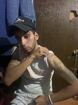 YouBad boy31 online show from December 28, 2024, 3:04 am