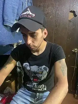 YouBad boy31 online show from December 20, 2024, 6:13 pm