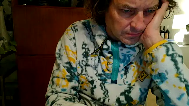 costanza7070 online show from March 7, 2025, 4:57 am