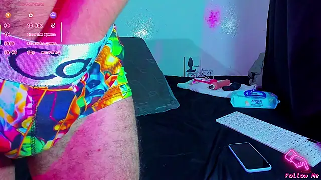 Piggy Eddy online show from January 15, 2026, 1:31 am