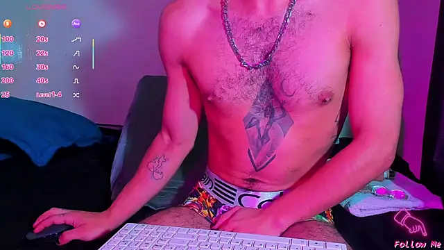 Snapshot of Piggy_Eddy chatting on March 14, 2026, 2:39 am Piggy Eddy online show from March 14, 2026, 2:39 am