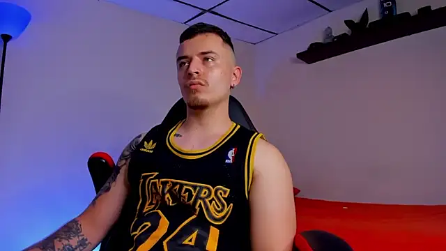 james connor2 online show from September 17, 2025, 7:16 pm