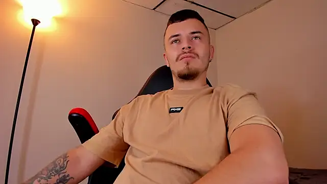 james connor2 online show from March 14, 2025, 6:50 pm