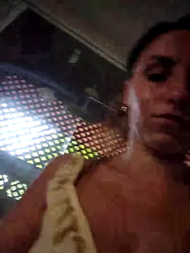 Izabella Bella online show from June 20, 2026, 6:40 am