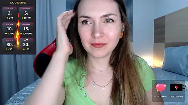 Snapshot of Naughty_Annn chatting on March 23, 2026, 2:33 am Naughty Annn online show from March 23, 2026, 2:33 am