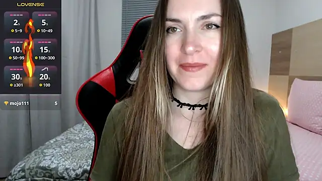 Snapshot of Naughty_Annn chatting on March 16, 2026, 5:44 am Naughty Annn online show from March 16, 2026, 5:44 am