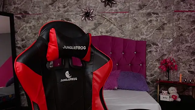 carla slut outlimits online show from February 10, 2025, 3:42 pm