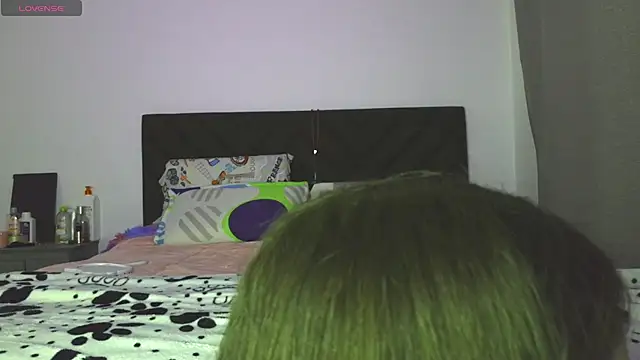 TiffanyWright online show from May 19, 2026, 2:29 am