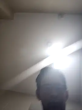 VL25DN26 online show from October 6, 2025, 4:46 am