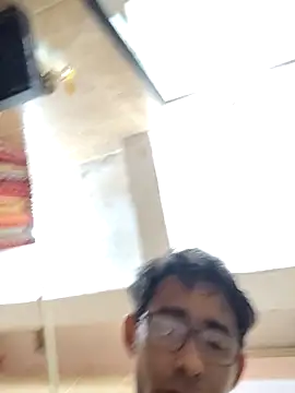 Snapshot of VL25DN26 chatting on March 21, 2026, 12:56 am VL25DN26 online show from March 21, 2026, 12:56 am