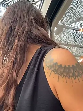 Snapshot of ValeriEvan chatting on March 12, 2026, 8:57 pm ValeriEvan online show from March 12, 2026, 8:57 pm