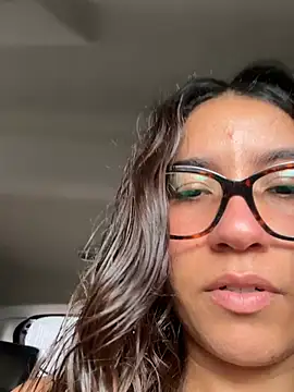 Snapshot of ValeriEvan chatting on April 7, 2026, 7:48 pm ValeriEvan online show from April 7, 2026, 7:48 pm