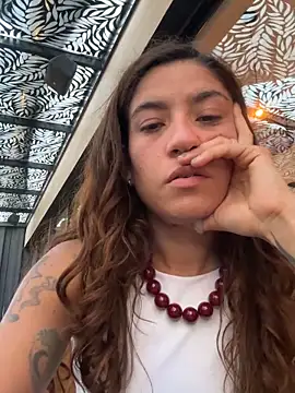 Snapshot of ValeriEvan chatting on February 11, 2026, 9:25 pm ValeriEvan online show from February 11, 2026, 9:25 pm