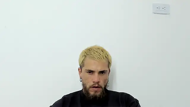 Beard xox online show from June 20, 2026, 2:27 am