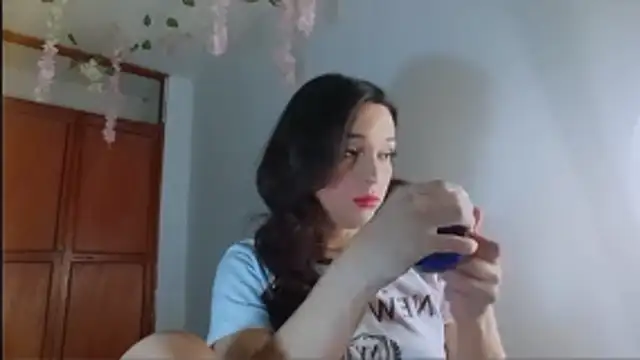 alexaryderr online show from May 19, 2026, 1:29 pm