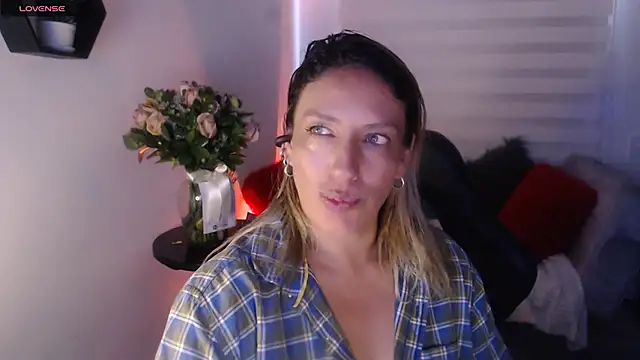 steisyhills online show from March 13, 2025, 1:18 pm