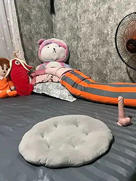 Snapshot of Shirato_hana chatting on February 23, 2026, 1:18 am Shirato hana online show from February 23, 2026, 1:18 am