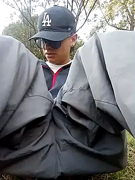 Cuervo maniaco online show from December 11, 2024, 7:36 pm