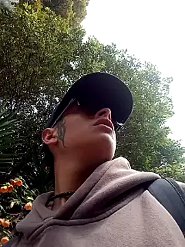 Cuervo maniaco online show from February 14, 2025, 3:36 pm