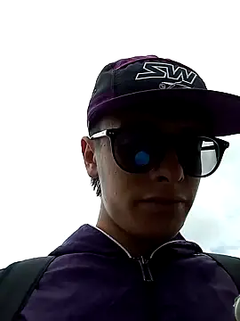 Cuervo maniaco online show from January 5, 2025, 5:51 pm