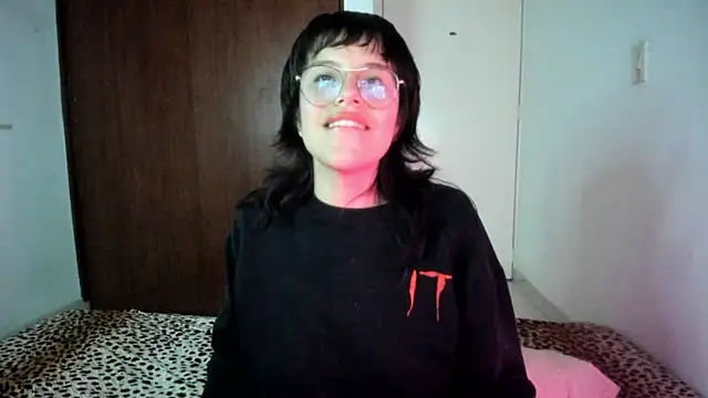 Lucyfx666 online show from September 30, 2025, 5:24 am