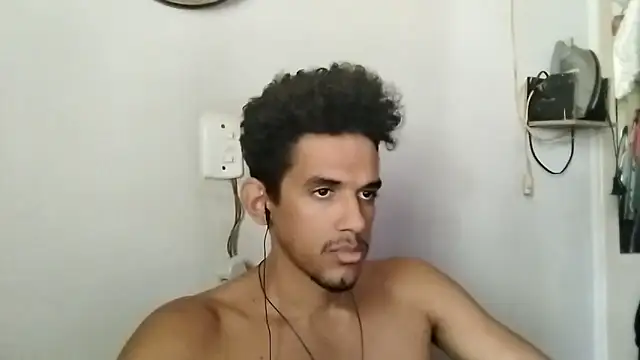 RenziTatte online show from October 14, 2025, 4:40 pm