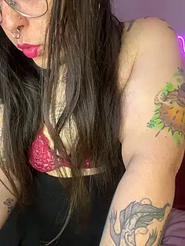 Mizztikaa online show from October 21, 2025, 9:58 pm