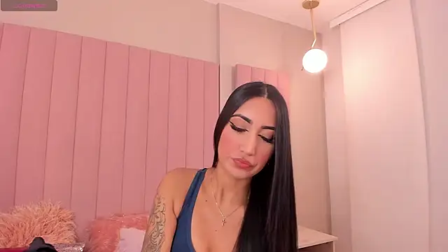 Snapshot of morganlake_ chatting on March 6, 2026, 3:56 am morganlake online show from March 6, 2026, 3:56 am