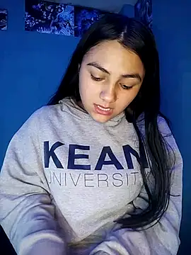 Nahiara velez online show from October 2, 2025, 12:47 am