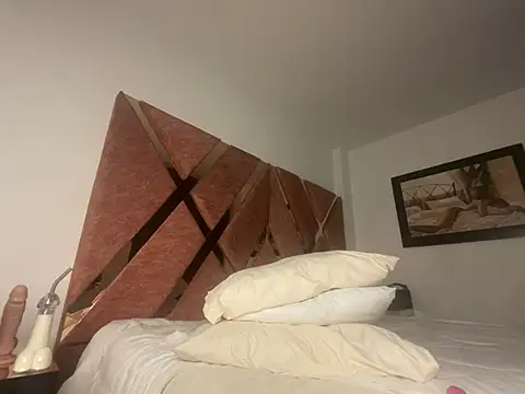 Snapshot of Candy_sexyy chatting on March 3, 2025, 1:17 am Candy sexyy online show from March 3, 2025, 1:17 am