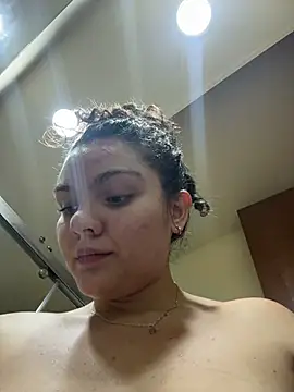 Snapshot of eva_y_marcelo chatting on March 1, 2026, 12:16 pm eva y marcelo online show from March 1, 2026, 12:16 pm