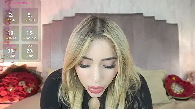 ashlyestone online show from February 15, 2025, 1:53 am