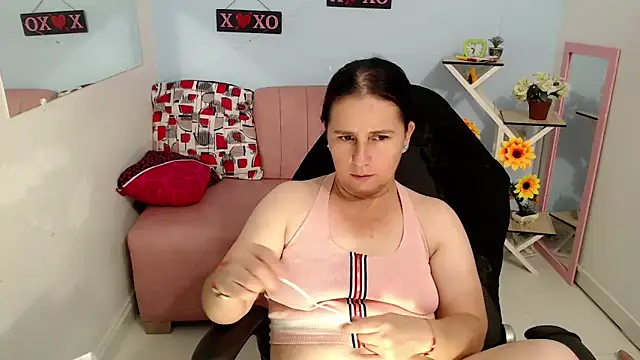 victoria jones online show from September 23, 2025, 4:36 pm