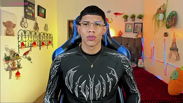 Damian latinxxx online show from January 7, 2026, 3:00 am