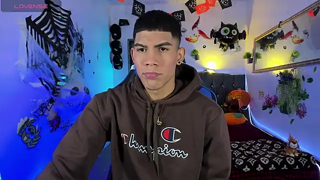 Damian latinxxx online show from October 19, 2025, 2:58 am