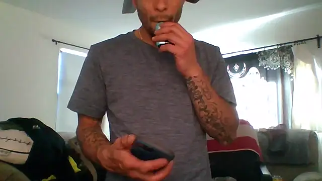 Snapshot of JohnnyDeep187 chatting on February 6, 2026, 9:11 pm JohnnyDeep187 online show from February 6, 2026, 9:11 pm