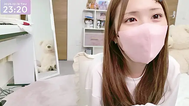 -SHINON- online show from December 18, 2025, 2:21 pm