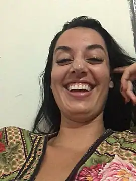 Snapshot of Catmila94 chatting on February 24, 2026, 11:44 am Catmila94 online show from February 24, 2026, 11:44 am