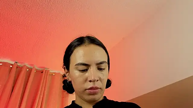 Snapshot of Zara_dulce chatting on July 28, 2026, 12:12 pm Zara dulce online show from July 28, 2026, 12:12 pm