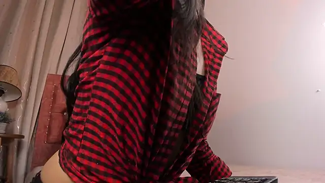 Zara dulce online show from October 1, 2025, 12:09 pm