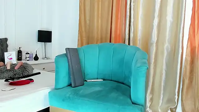 Snapshot of Santy_carrington chatting on January 24, 2025, 7:18 pm Santy carrington online show from January 24, 2025, 7:18 pm