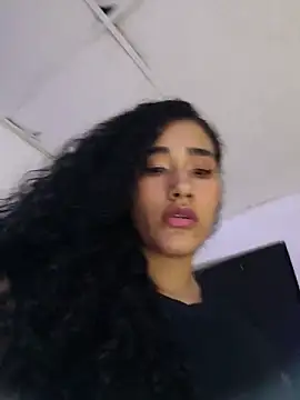 jaderossxx online show from November 5, 2025, 2:25 am